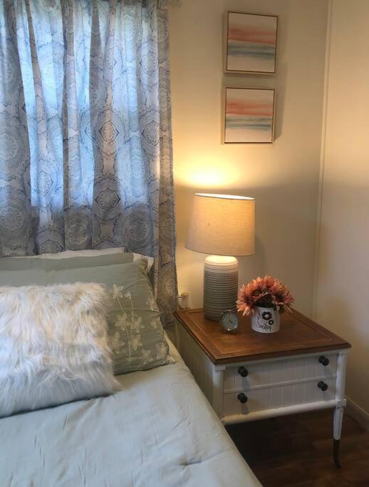 Cozy Getaway At Lake O' The Pines Ore City Екстериор снимка