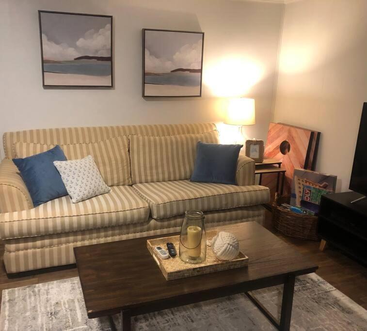 Cozy Getaway At Lake O' The Pines Ore City Екстериор снимка